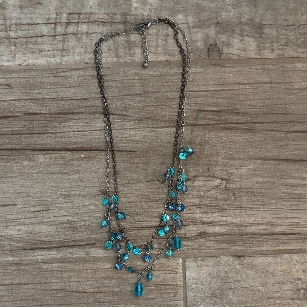 Elegant Silver and Blue Antique Vintage Necklace- 9” 🔴